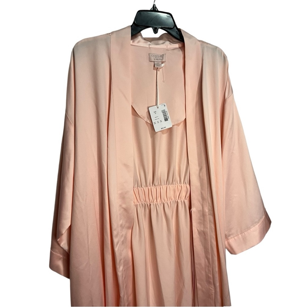 Cabernet Robe - Picture 2 of 7